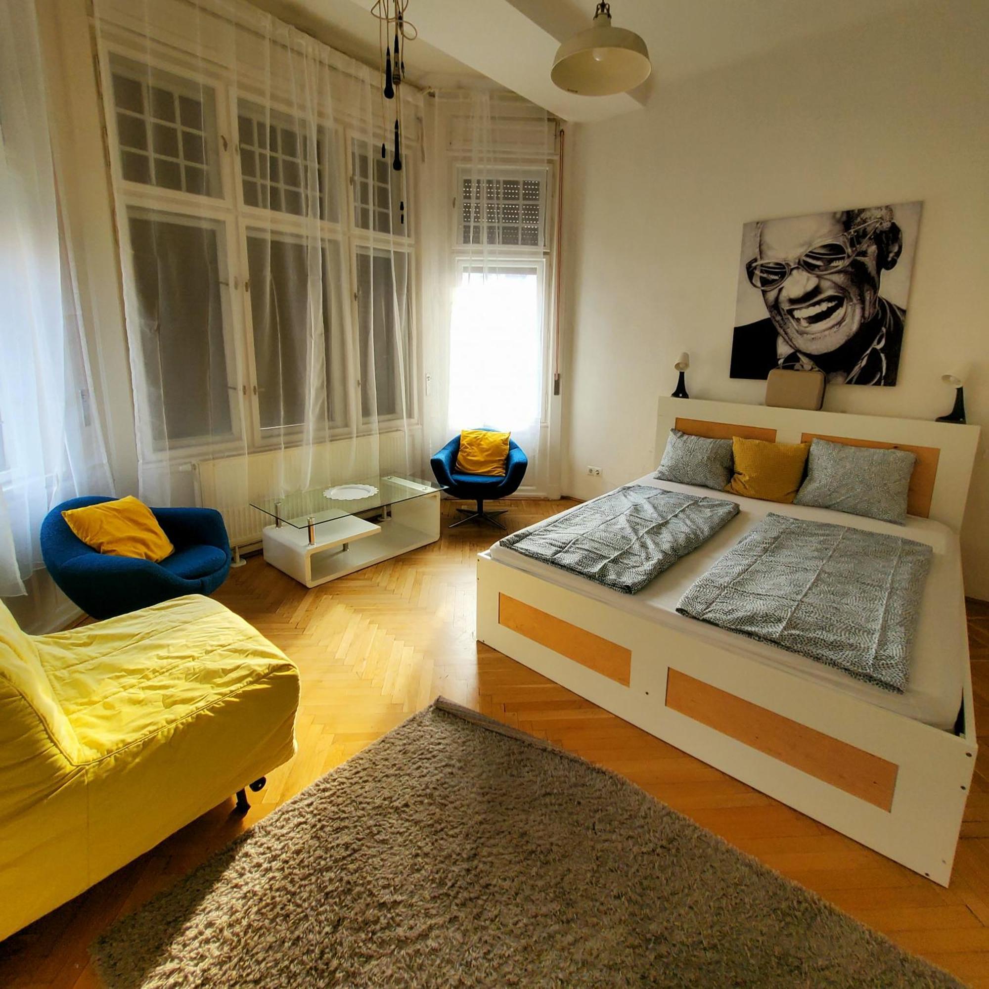 Treestyle Deluxe Rooms บูดาเปสต์ ภายนอก รูปภาพ